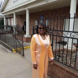 Meet your Posher, Sheila